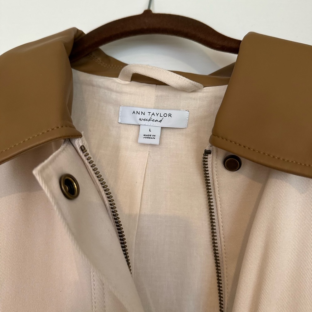NWOT** Ann Taylor Weekend Collection Faux Leather Collared - Picture 5 of 5